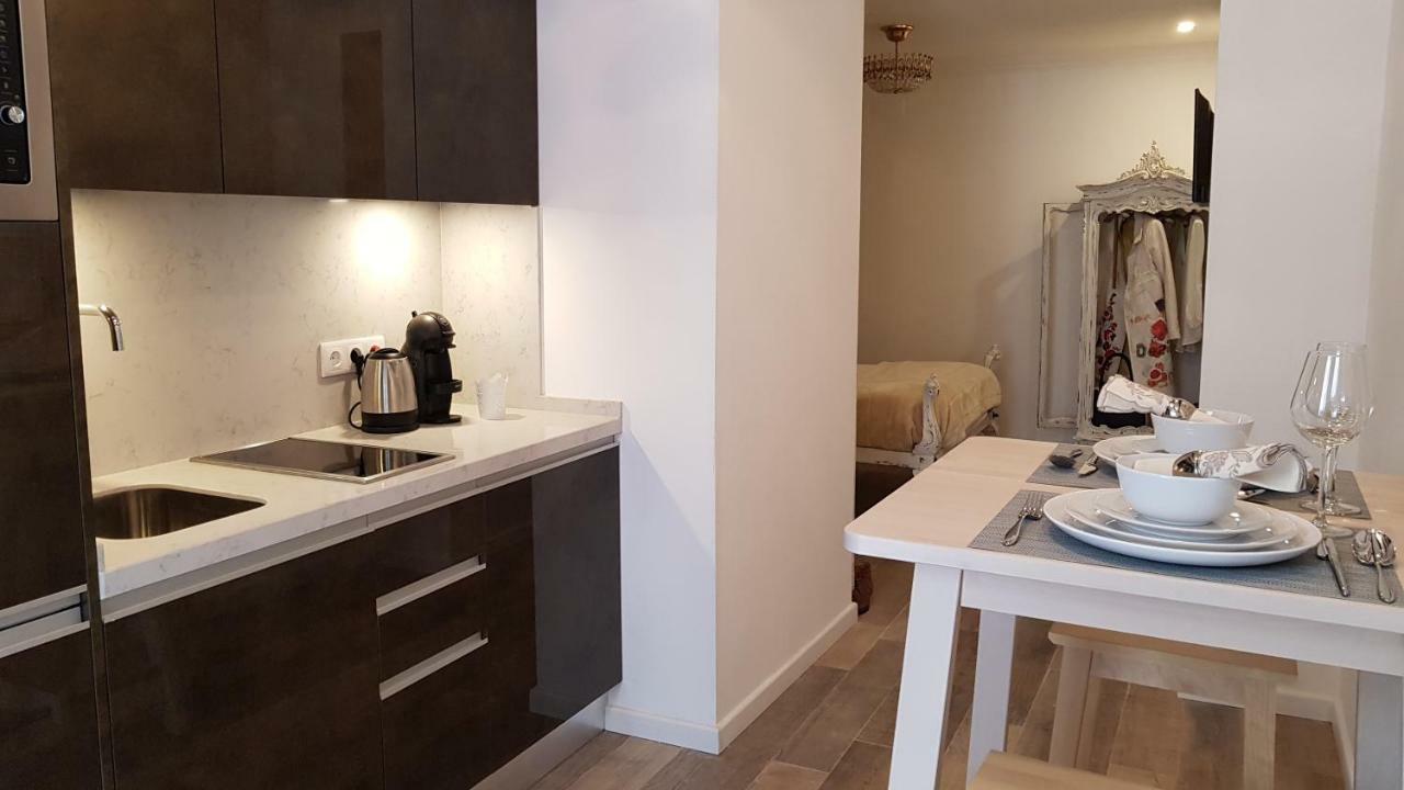 Charming Ii Historical Center Appartement *
